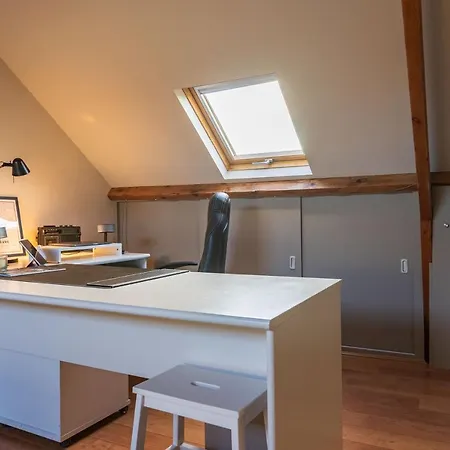 Chez Lyly ホームステイ ヴァーヴル